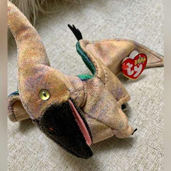 🍀 Swoop the BEANIE BABY was the fourth dinosaur Beanie Baby made by Ty.🍀#SWOOP - Picture 10 of 10